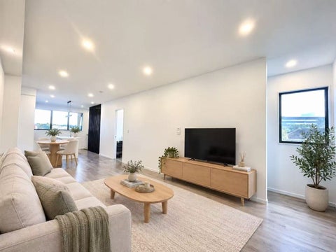 15/54 Taharoto Road, Takapuna, Auckland