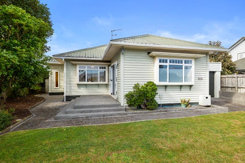 195 Carrington Street, Lower Vogeltown, New Plymouth