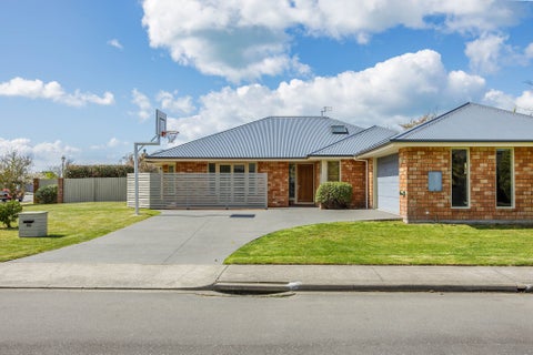 30 Panckhurst Drive, Woodend, Woodend