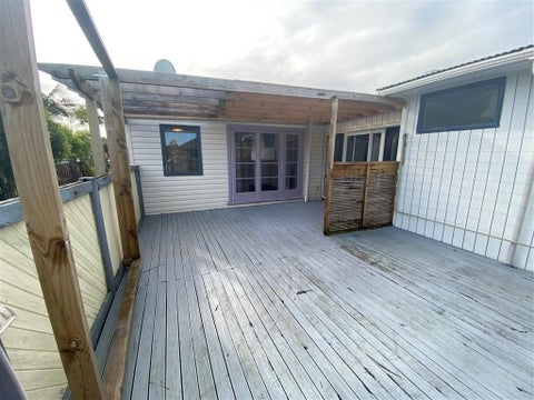 18 McLeod Road, Weymouth, Auckland