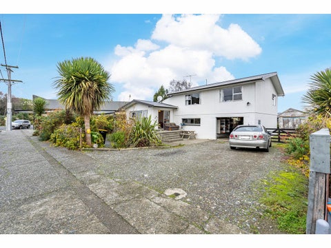 1 Ferry Road, Tuatapere, Tuatapere