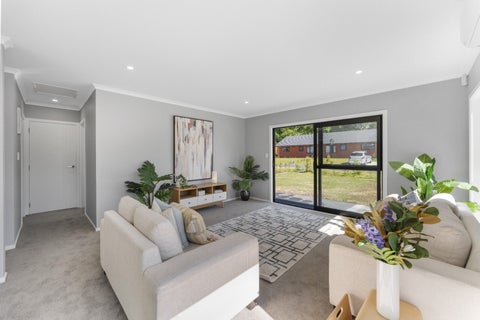 10 Winnie Close, Acacia Bay, Taupo