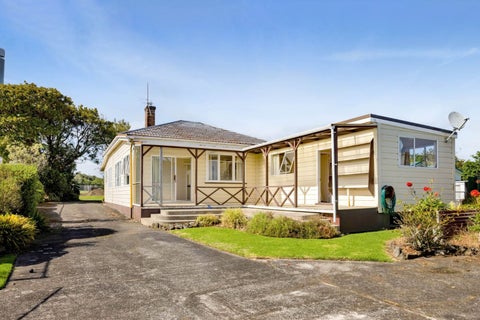 16 Old South Road, Okato, Okato