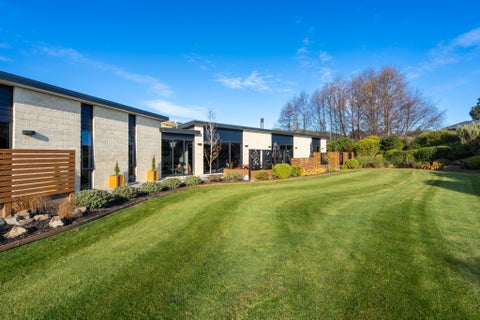 24 Mallard Drive, Waihola, Milton