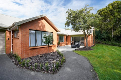 36 Bryson Road, Otatara