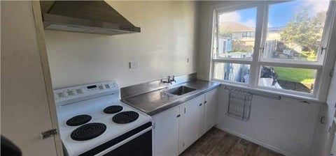 6A Matahourua Crescent, Cannons Creek, Porirua