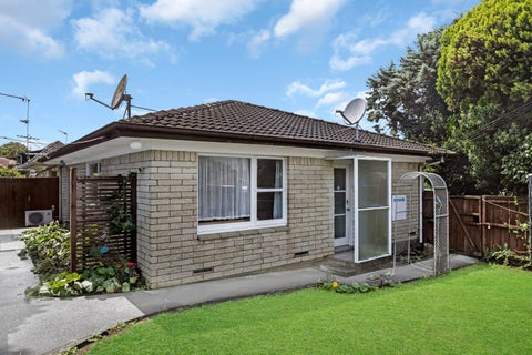 1/2 Arthur Road, Hillpark, Auckland
