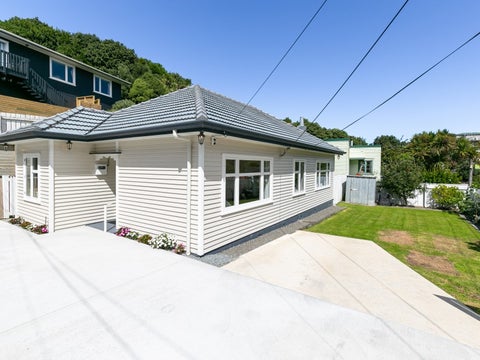 121 Severn Street, Island Bay, Wellington