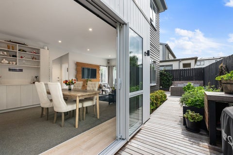 9 Manaaki Circle, Wai o Taiki Bay, Auckland