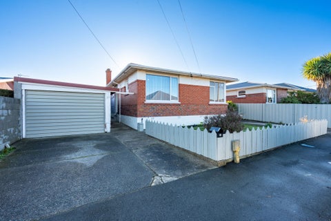 39 Oakland Street, Andersons Bay, Dunedin