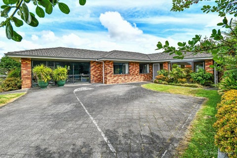 35 Calluna Crescent, Totara Heights, Auckland
