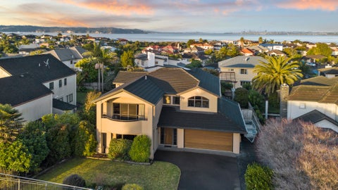 22 Beach Road, Te Atatu Peninsula, Auckland