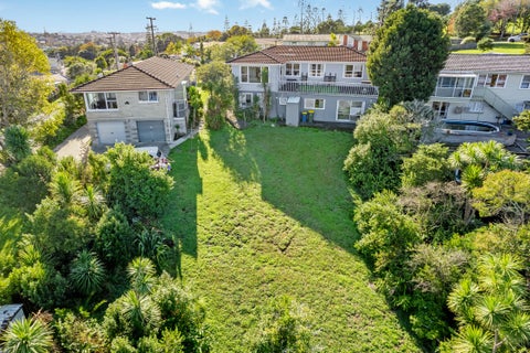 372 Glenfield Road, Glenfield, Auckland