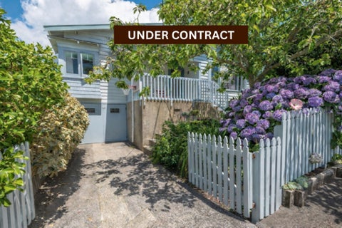 80 Warnock Street, Westmere, Auckland