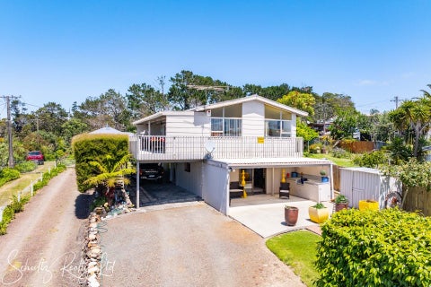 9 Sandy Beach Road, Tinopai, Matakohe