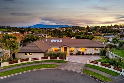 15 Anderson Way, Highlands Park, New Plymouth