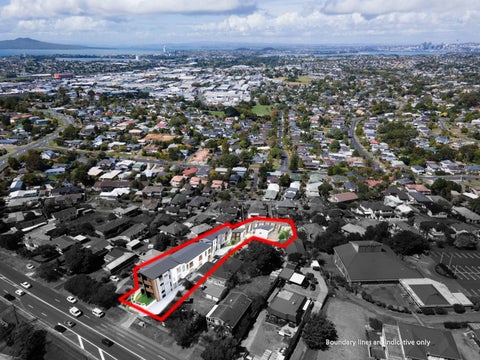 104/318 Wairau Road, Glenfield, Auckland
