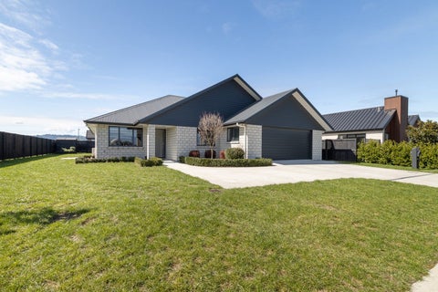 8 Mary Ann Drive, Cambridge, Cambridge