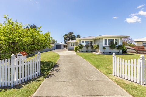 21 Bill Hercock Street, Pirimai, Napier