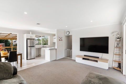 156 Metcalfe Road, Ranui, Auckland
