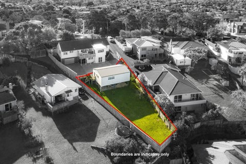 17A Monarch Avenue, Hillcrest, Auckland