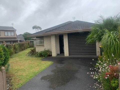 5A Ross Crescent, Orewa, Orewa