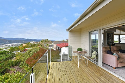 19 Wisteria Grove, Maungaraki, Lower Hutt