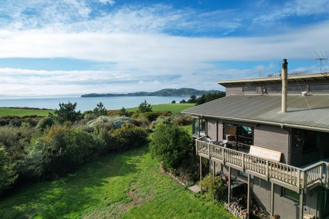 2 Worcester Street, Hampden