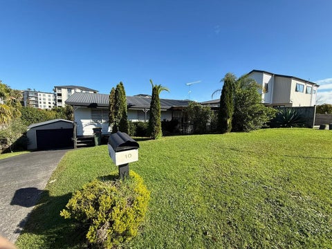 10 Rook Place, Unsworth Heights, Auckland
