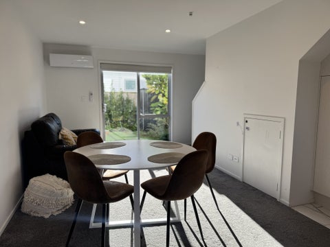 4/11 Cressy Street, Waterloo, Lower Hutt