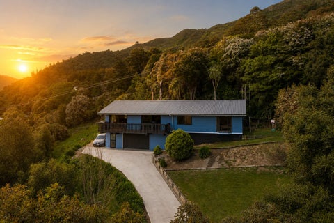 17 Beach Place, Havelock