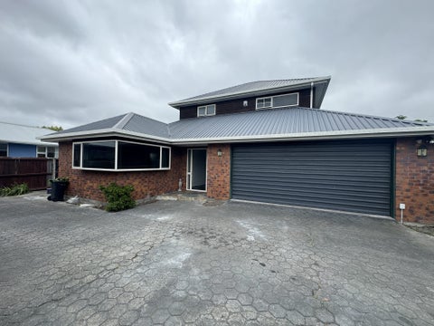 2/209 Withells Road, Avonhead, Christchurch