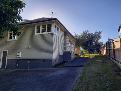 71 Castledine Crescent, Glen Innes, Auckland