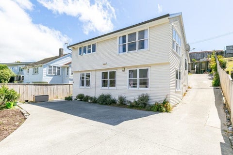 41 Dimock Street, Titahi Bay, Porirua