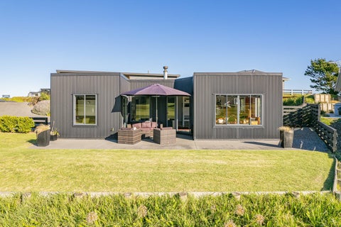 21 Golf Vue Place, Castlecliff, Whanganui