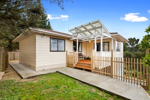 44 August Street, Stokes Valley, Lower Hutt