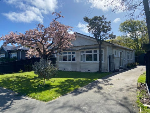 8 Coles Place, St Albans, Christchurch