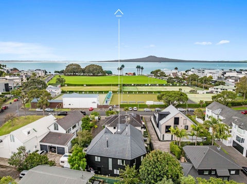 2/42 Goldie Street, St Heliers, Auckland
