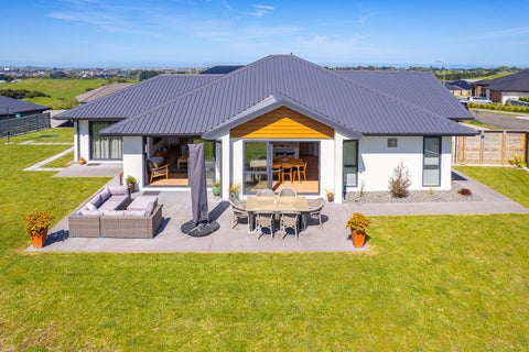 25 Tirimoana Place, Otamatea, Whanganui