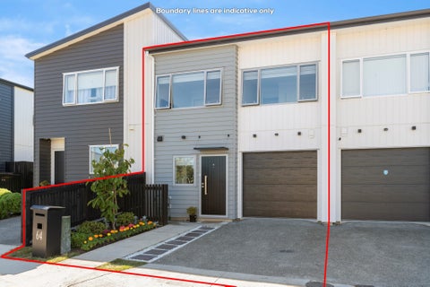 64 Paretaiuru Crescent, Papakura, Papakura