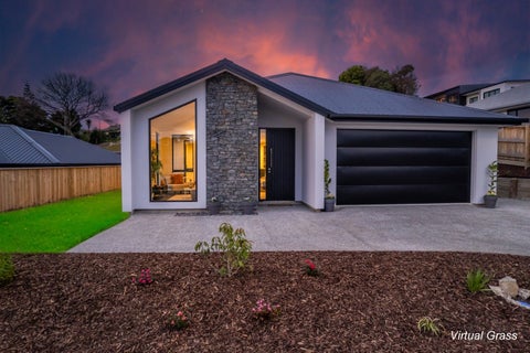 43 Hart Road, Richmond