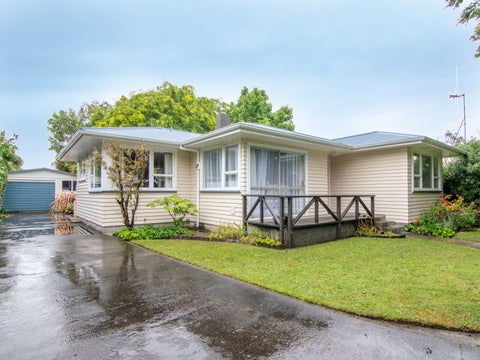 43 Apollo Parade, Milson, Palmerston North