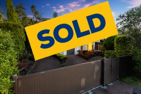 39 Squirrel Lane, Browns Bay, Auckland