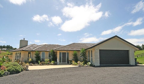 48 Terry Smyth Drive, Kumeū