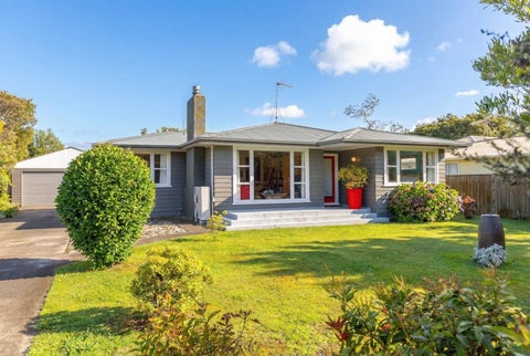 85 Brandon Street, Featherston