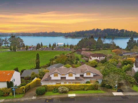 150 Lake Crescent, Hamilton Lake, Hamilton