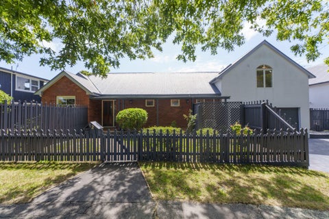 2 Delaware Crescent, Russley, Christchurch