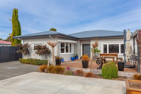 23 Howard Road, Taradale, Napier
