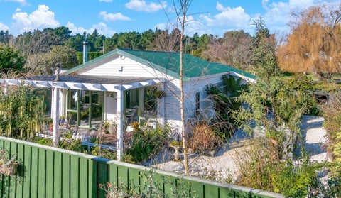 33 Penfold Square, Leithfield, Leithfield