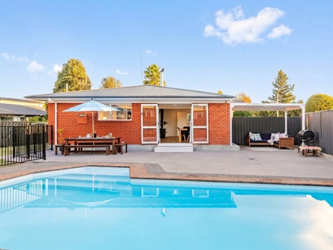 17 Seamer Place, St Andrews, Hamilton